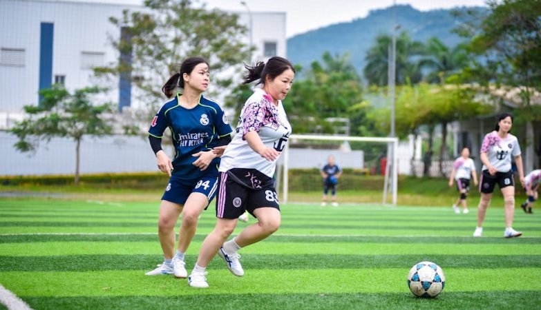 足球比分预测：理性思考中的娱乐哲学